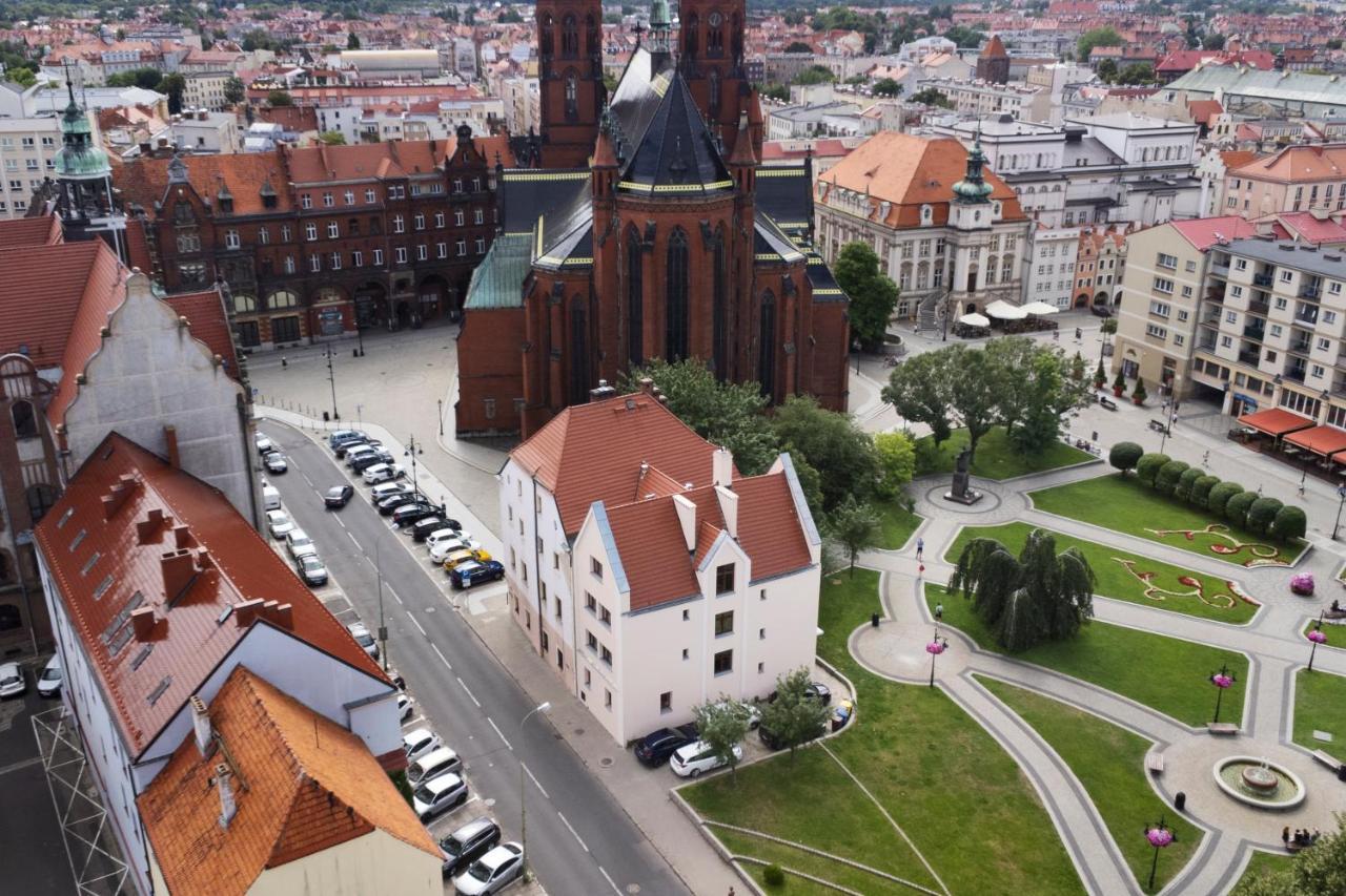 Katedralna Apart'S Legnica Exterior photo