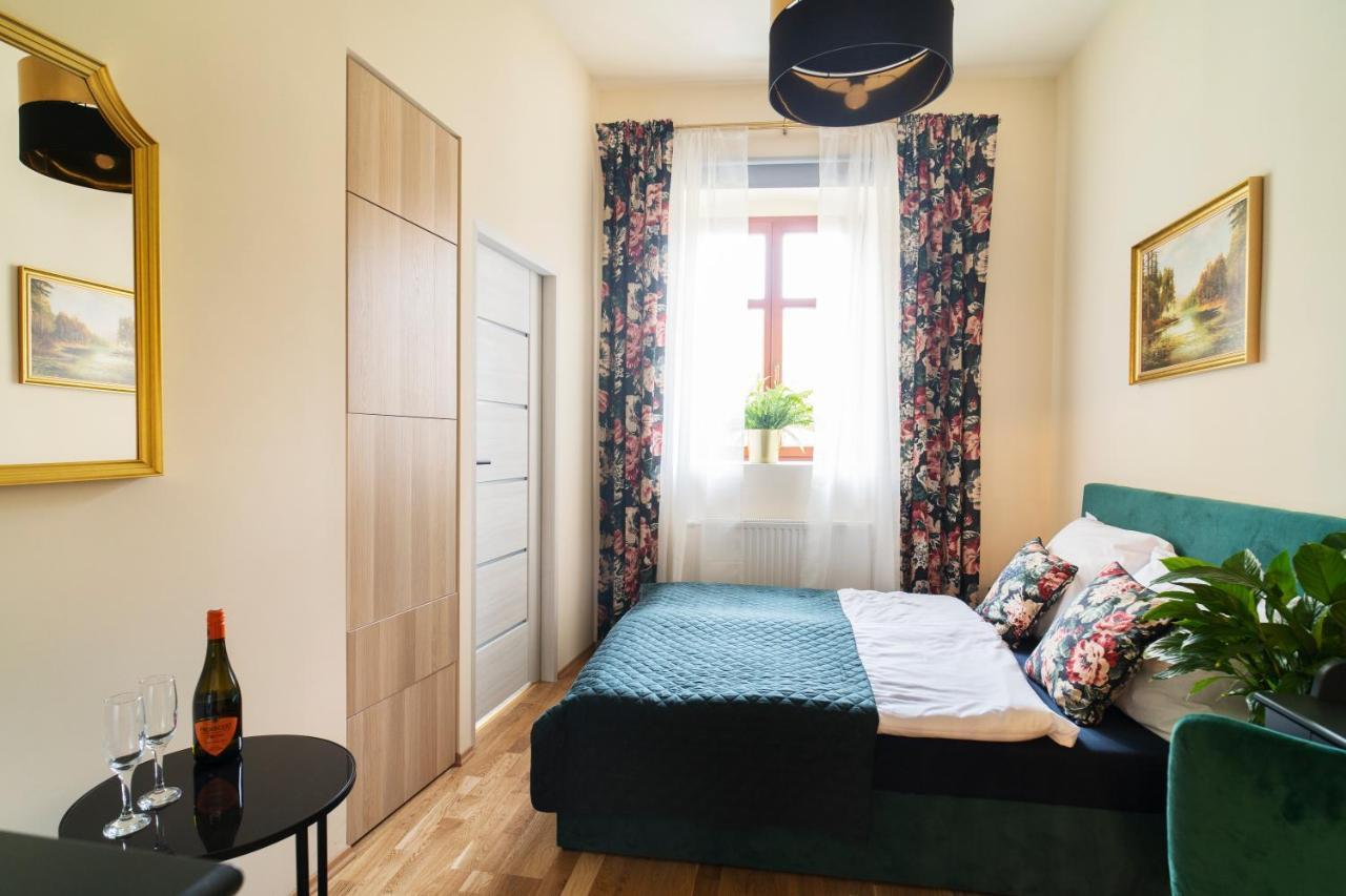Katedralna Apart'S Legnica Exterior photo