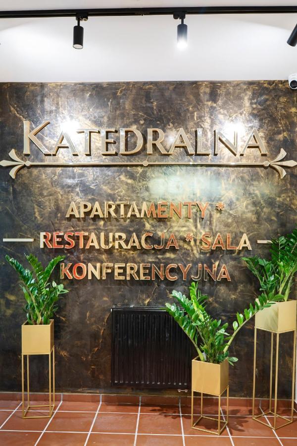 Katedralna Apart'S Legnica Exterior photo