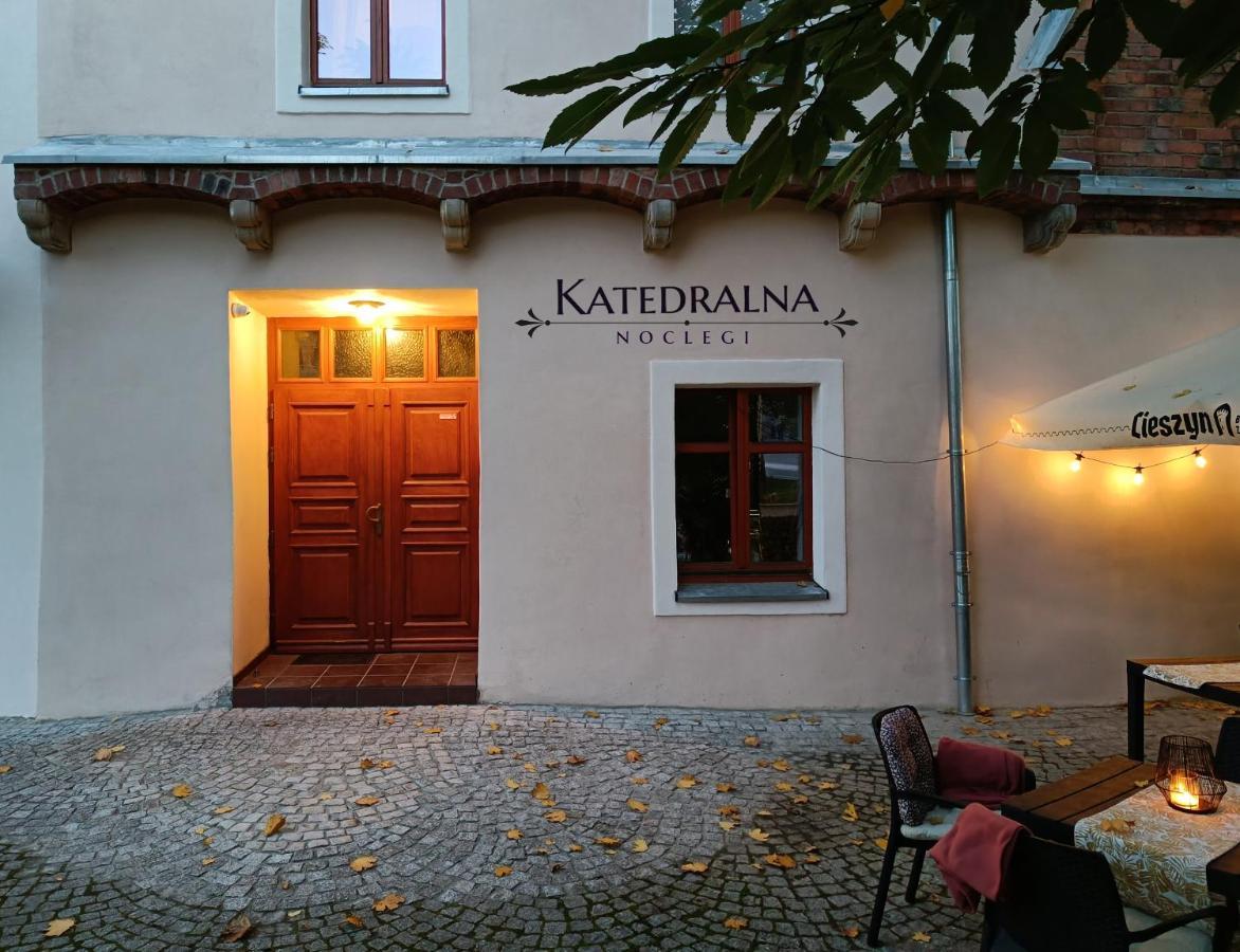 Katedralna Apart'S Legnica Exterior photo